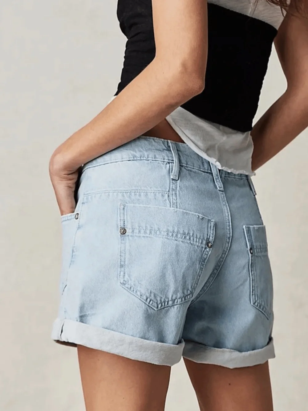 We the Free beginners luck slouch denim shorts rolled hem size 26